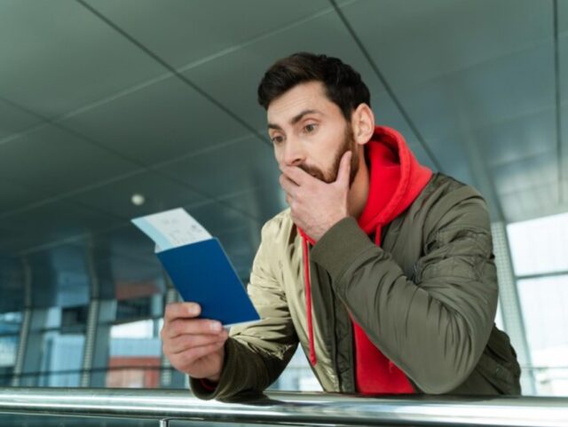 Мигрантов «поганой метлой»: в МВД предложили выгонять «бесполезных» приезжих