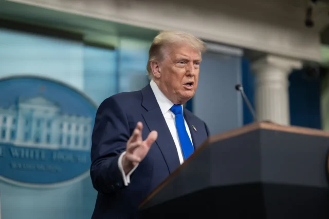 Очередной блеф: западные аналитики не поверили угрозам Трампа России